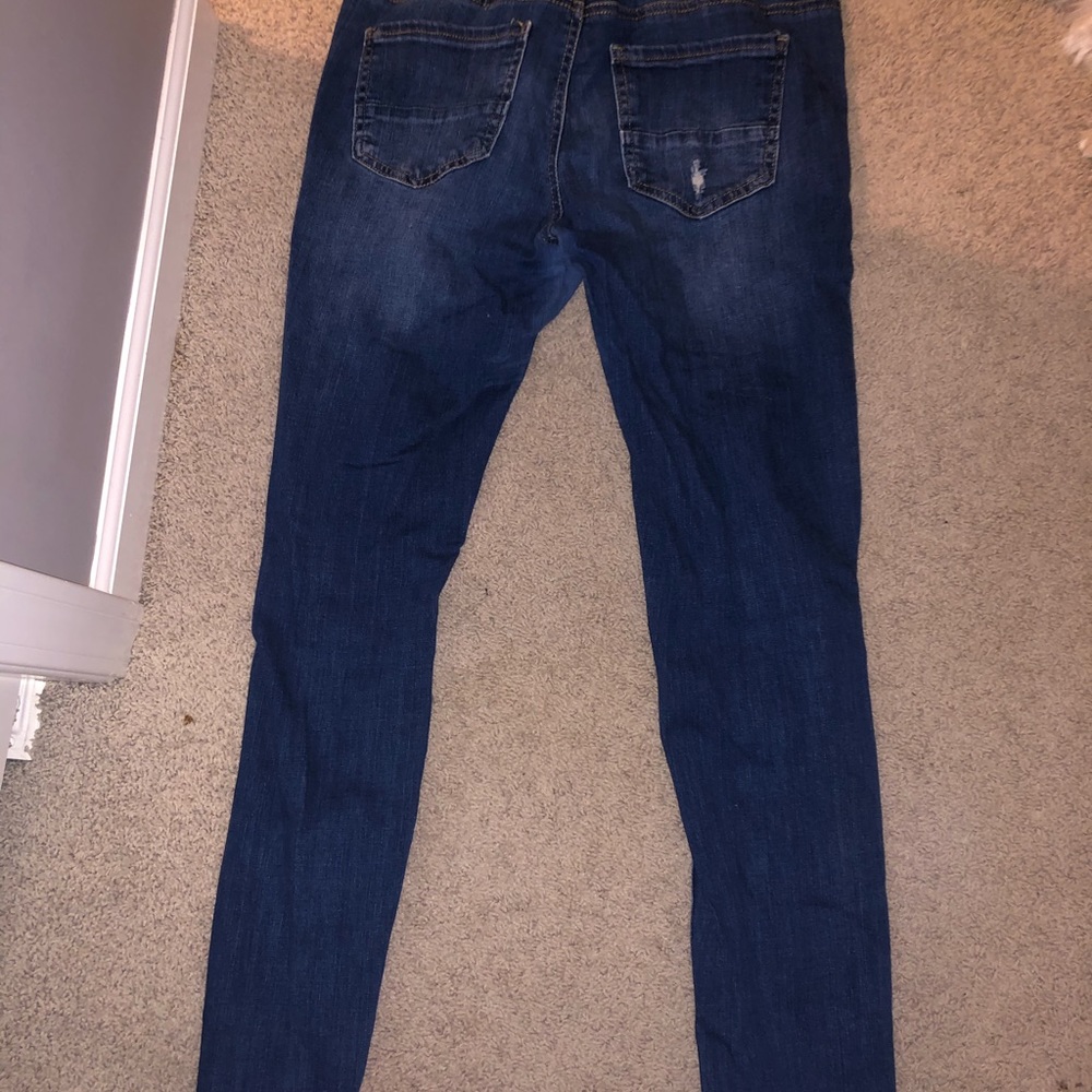 Ripped jeans